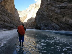 Read more about the article Chadar Frozen River Trek: A Mesmerizing Odyssey Through the Icy Abyss