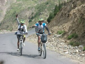 Read more about the article Information related cycling adventure from Manali to Leh